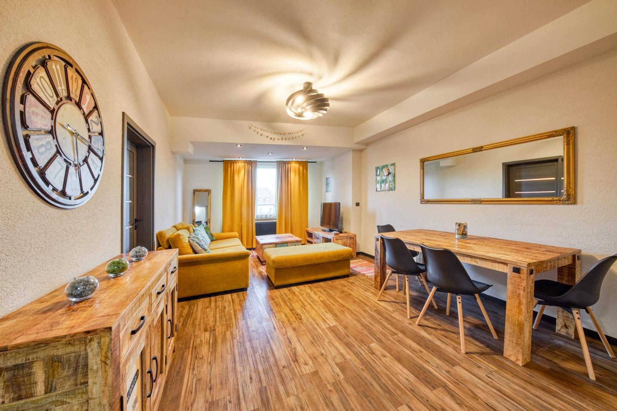 Mahalo Apartment Bratislava Exterior photo